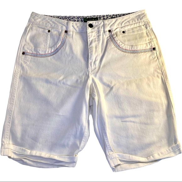 Mountain Lake Womens White Wash Denim Rainbow Trim Jean Shorts Size 10 Pockets - Picture 4 of 11